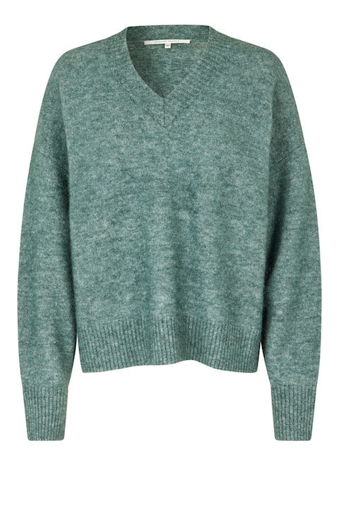 Brook, V neck knit | Balsam green